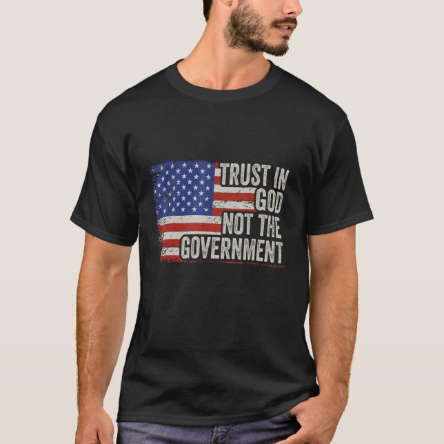 Camiseta Confiança Não Nos Eua Cristãos Governos (Frente)