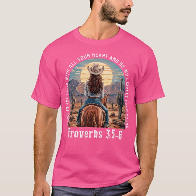 Camiseta Confiança No Lord Cowgirl Western Christian Prover (Frente)