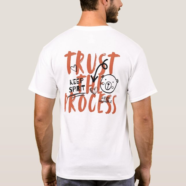 Camiseta Confiar No Processo (Verso)