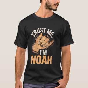 Camiseta Confie em Mim Sou o Noé