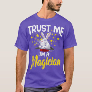 Camiseta Confie em mim, sou um mestre de magia 