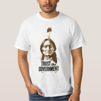 Camiseta Confie o governo - ironia