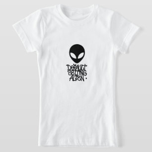Camiseta Configuração Padrão Alien (Estilo 1 Branco)