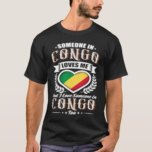 Camiseta Congo Heart Flag Someone in Congo Loves Me (Frente)