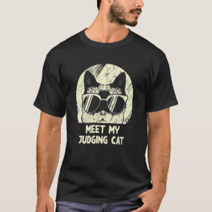 Camiseta Conheça Meu Gato Julgador Gato Humor de Gatinho