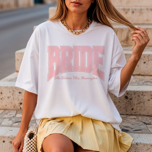 Camiseta Conjunto de Renda para Noiva Chuveiro de Noivado D (Personalize with names, dates, locations or events)