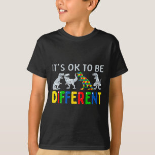 Camiseta Consciência Autismo Meninos Dinossauros É OK ser D