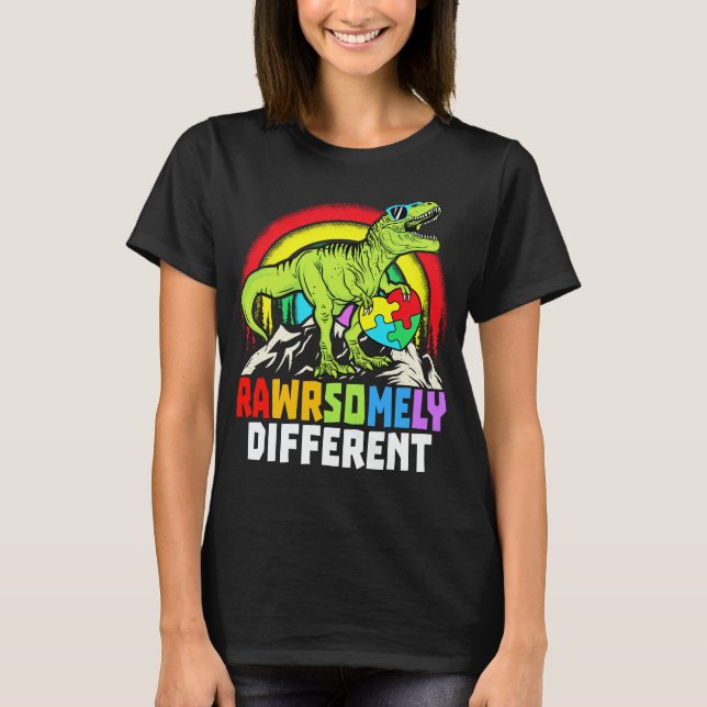 Camiseta Consciência do Autismo Dinossauro Muito Diferente (Frente)