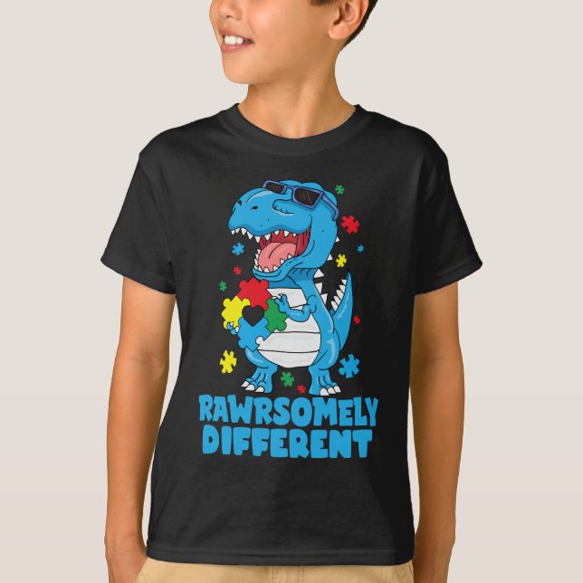 Camiseta Consciência do Autismo Dinossauro Muito Diferente (Frente)