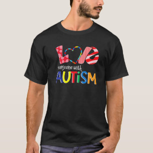 Camiseta Consciência do Autismo Eu Amo Alguém Com Autismo