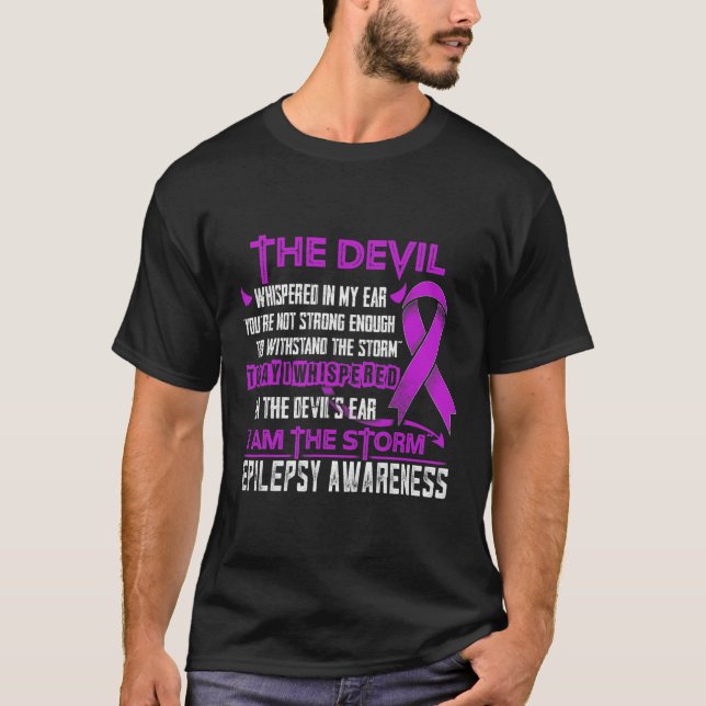 Camiseta Consciência Epilepsia Eu sou o Diabo das Tempestad (Frente)