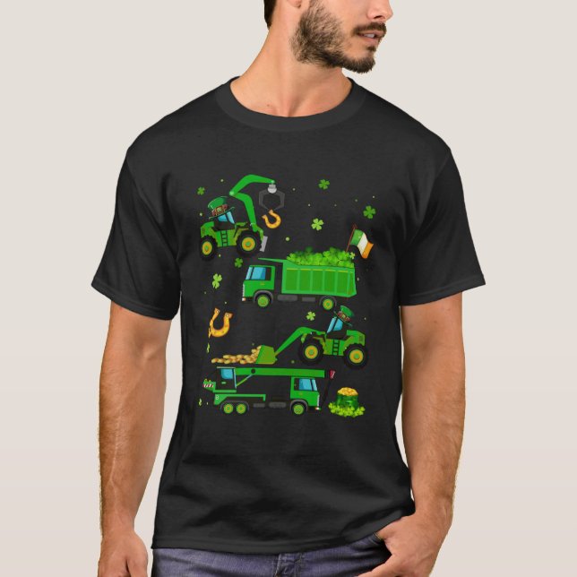 Camiseta Construction Excavator St Patricks Day Boys Girls  (Frente)
