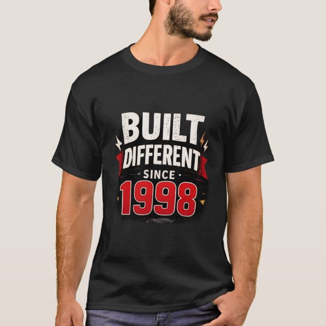 Camiseta Construído Diferente Desde 1998 – Gráfico de Anive (Frente)