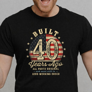 Camiseta Construído há 40 Anos Bandeira dos EUA Engraçado A