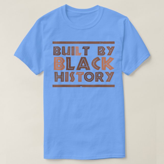 Camiseta Construído por História Negra Orgulho Negro Orgulh (Frente do Design)