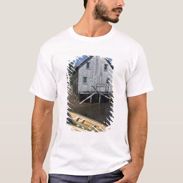 Camiseta construtor de dories, Lunenburg, Nova Escócia, Can (Frente)
