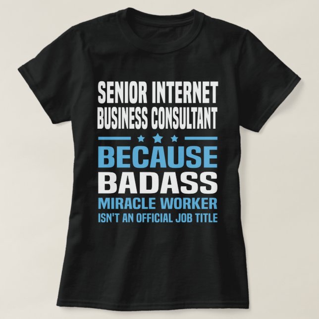 Camiseta Consultor de negócios para a Internet do mais velh (Frente do Design)