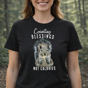 Camiseta Contando Bênçãos Não Calorias Esquilo Cristão