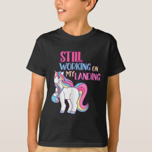 Camiseta Continuando Trabalhando Em Minha Aterrissagem Feri
