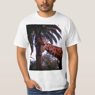 Camiseta Contos da Girafa Alta Sob a Palmeira,