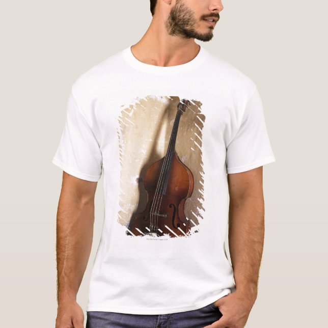 Camiseta Contrabaixo (Frente)
