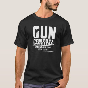 Camiseta Controle De Arma Está Sendo Capaz De Atingir Seu A