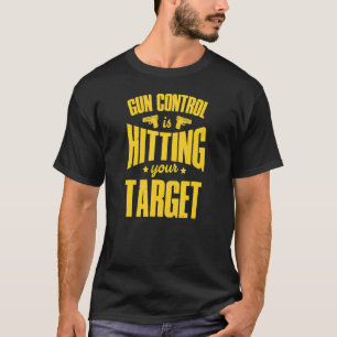 Camiseta Controle de Armas Está Alcançando Seu Alvo 2a Pro