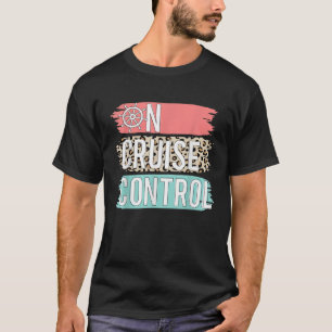 Camiseta Controlo Das Férias De Verão Engraçadas Pelo Leopa