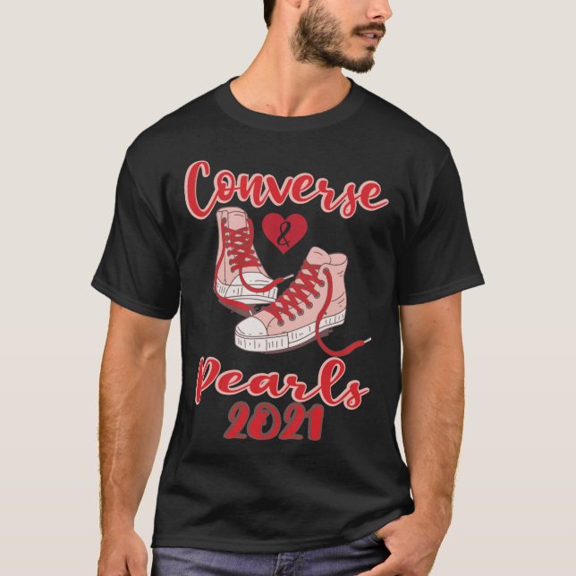 Camiseta Conversão e pérolas - tênis (Frente)