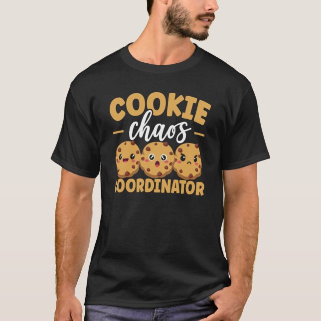 Camiseta Cookie Chaos Coordenador Cookie Dealer Sweet (Frente)