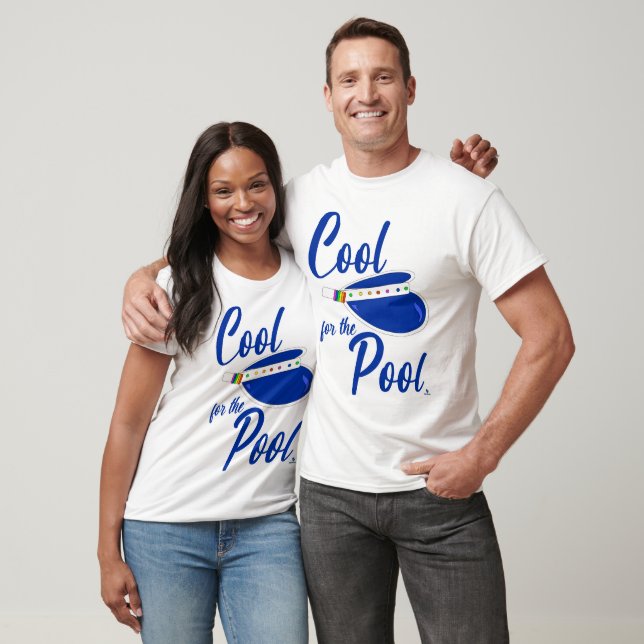 Camiseta Cool For Pool Fun Summer Visor Design (Unissex)