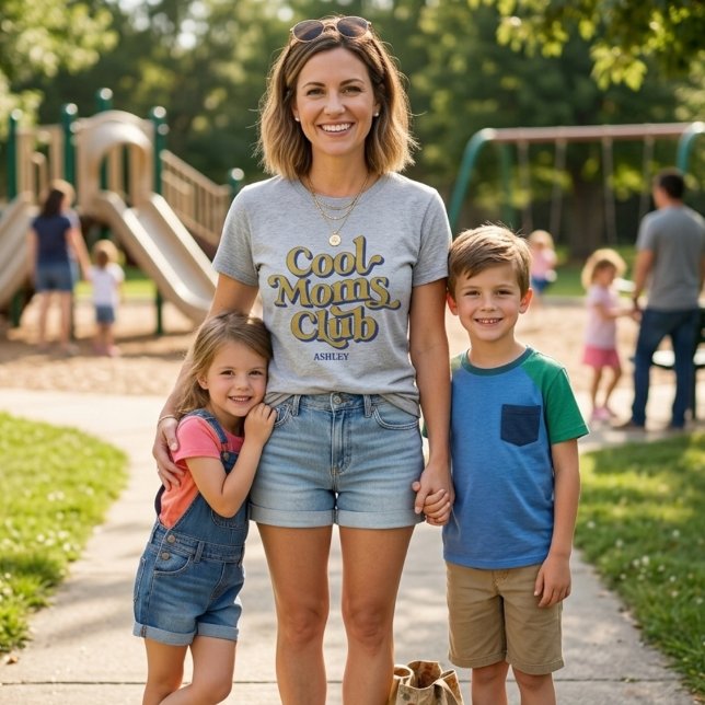 Camiseta Cool Moms Club Bold Motherhood Blue Yellow Text (Criador carregado)