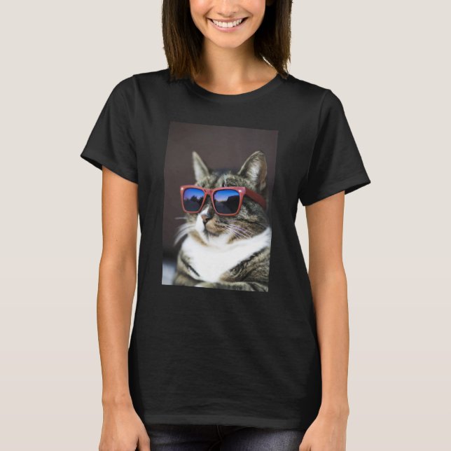 Camiseta Cool Tabby Cat Wearing Sunglasses (Frente)