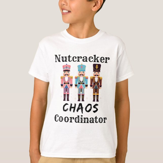 Camiseta Coordenadora de Dança Divertida do Nutcracker Caos (Frente)