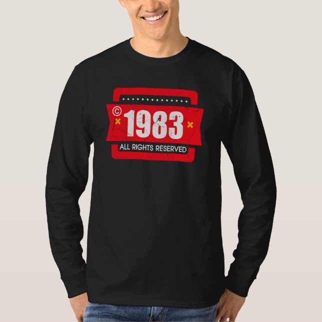 Camiseta Copyright 1983 All Rights Reserve (Frente)