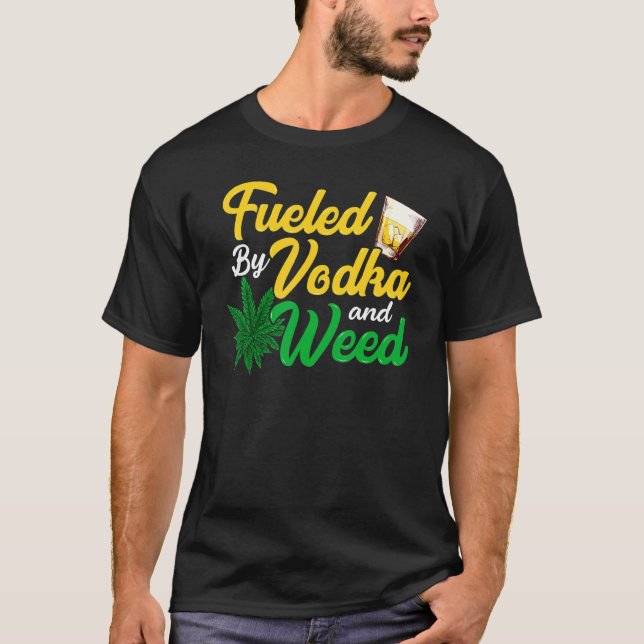 Camiseta Coquetéis De Vodka E Articulações De Erva (Frente)