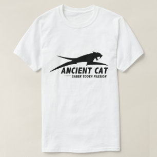 Camiseta Cor clara antiga do gato (gato dentado do Saber)