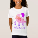 Camiseta Cor-de-rosa-branca Unicórnio Moderno Nome Birthday<br><div class="desc">Linda cor-de-rosa,  Unicórnio Moderno,  e dê um nome à camisa de aniversário. O design tem um unicórnio-cama cor-de-rosa e bolhas brancas,  cor-de-rosa e roxas. Personalize com o seu nome e número de idade e faça um presente de aniversário único e uma bonitinha para uma garota.</div>