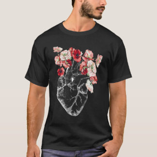 Camiseta Coração Anatômico E Flores