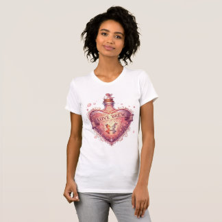 Camiseta Coração de Aquarela Roxa com Borboleta
