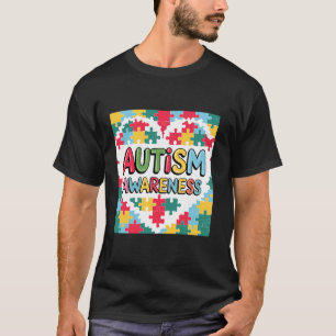 Camiseta Coração de quebra-cabeça do arco-íris de conscient