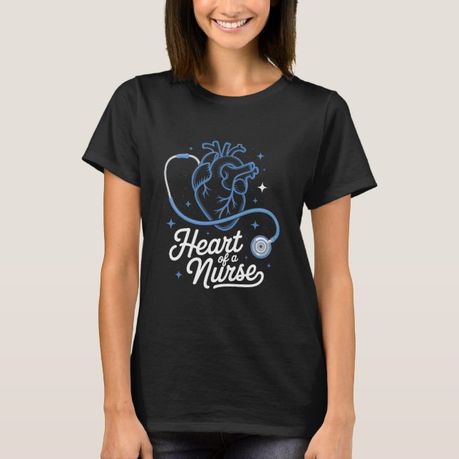 Camiseta Coração de uma Enfermeira Presente Anatômico de En (Frente)