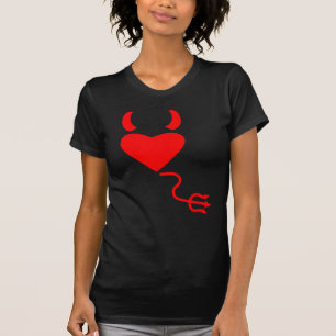 Camiseta Coração do amor com chifres e cauda do diabo