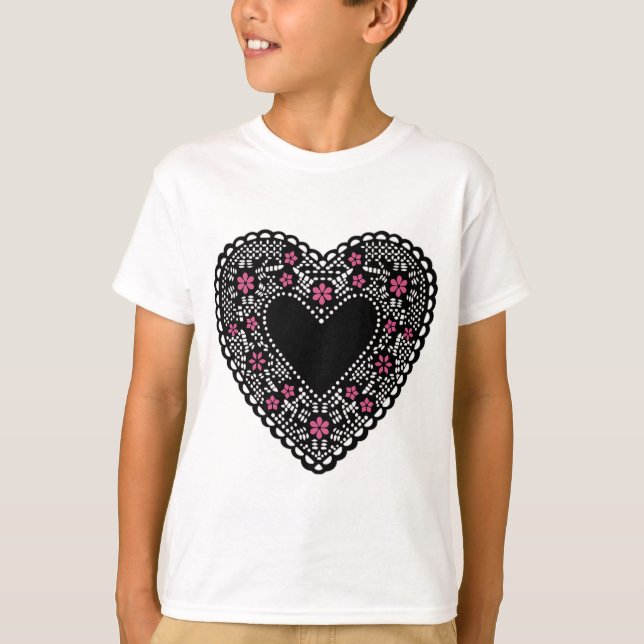 Camiseta Coração do Lace Preto e Rosa (Frente)