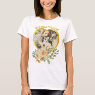 Camiseta Coração e flores de amor bonito