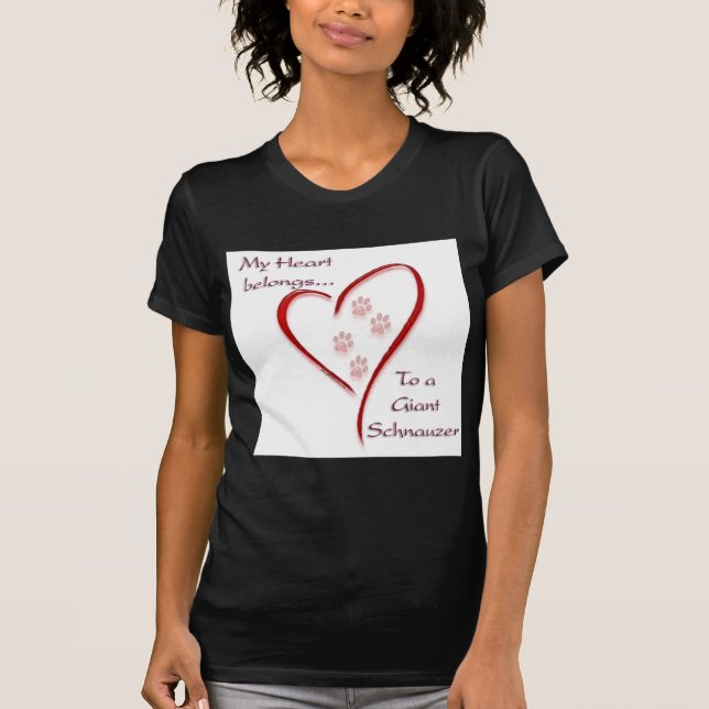 Camiseta Coração Giant Schnauzer Pertence (Frente)