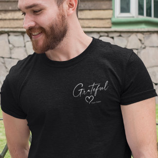 Camiseta Coração Grateful | Seu nome - Script de tinta míni