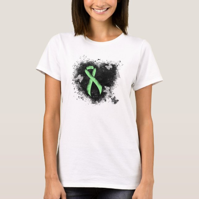 Camiseta Coração Grunge com Fita Verde Claro (Frente)