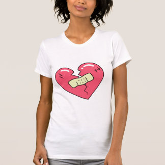 Camiseta Coração Quebrado e Curativo