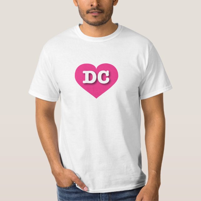 Camiseta Coração Rosa Quente DC - Adoro DC (Frente)